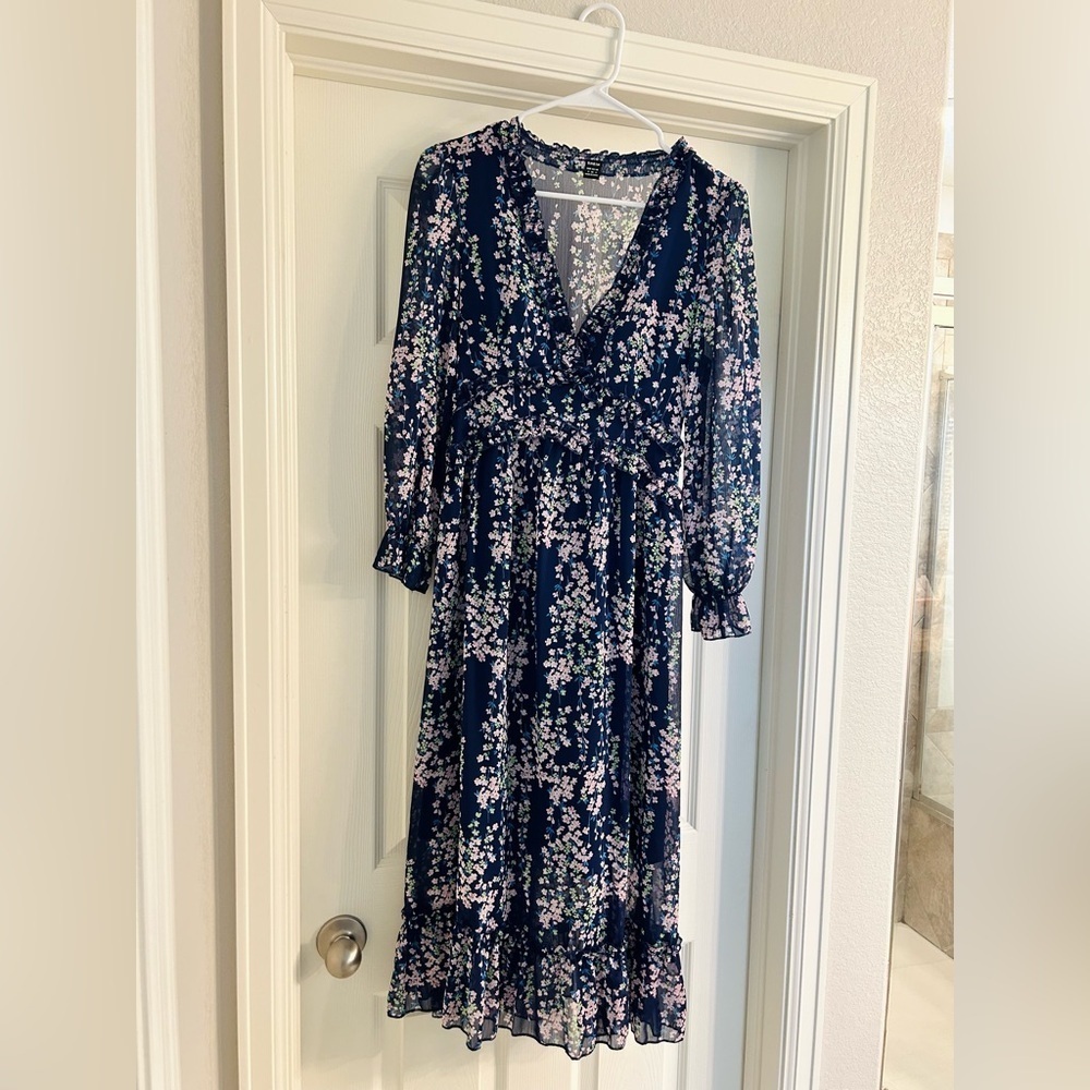 Navy Floral Midi Dress Size Small Long Sleeve Lined Elegant Dress NWOT - Picture 2 of 4